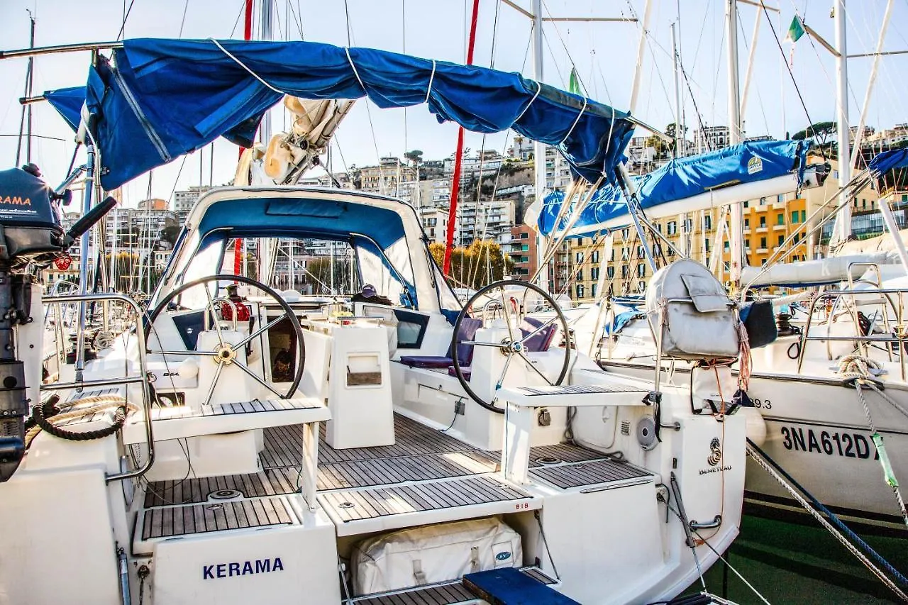Barca A Vela Kerama - Smart Wind Hotel Naples